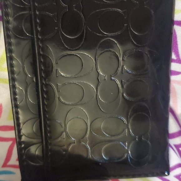 *Authentic Coach ID/Card holder - Picture 5 of 7